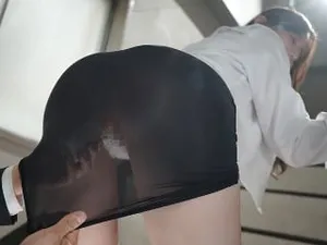 Con đĩ Instagram muốn thử một con cặc khổng lồ - Meg Vicious